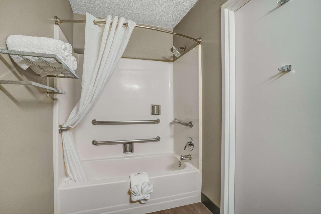 Hotel 6-percival, Ia 4*